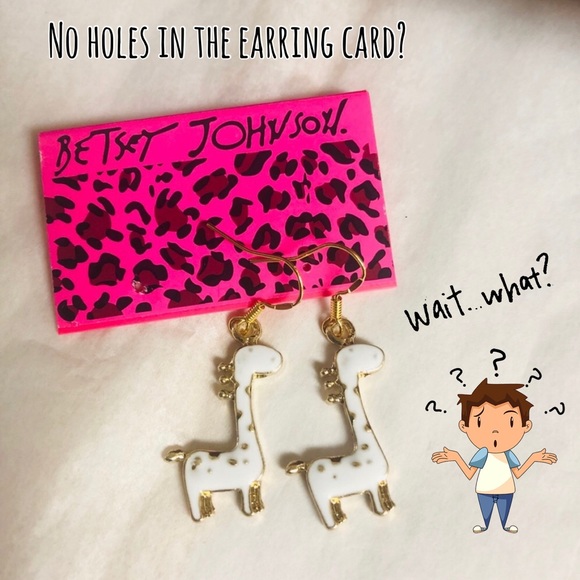 Betsey Johnson Counterfeit Fake Mermaid Skulls Dog - Picture 4 of 8